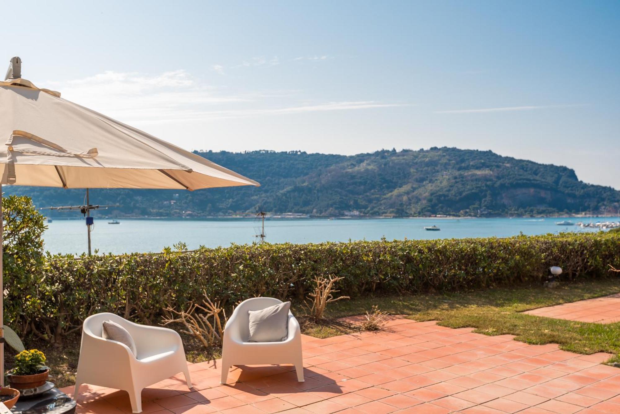 포르토베네레 La Terrazza Tra Cielo E Mare 아파트 외부 사진